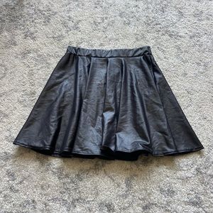Boohoo black faux leather skirt